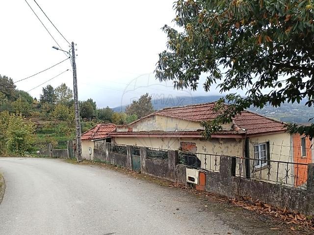 Casa venda em Ribeira de Pena (Salvador) e Santo Aleixo de Além-Tâmega, Ribeira de Pena