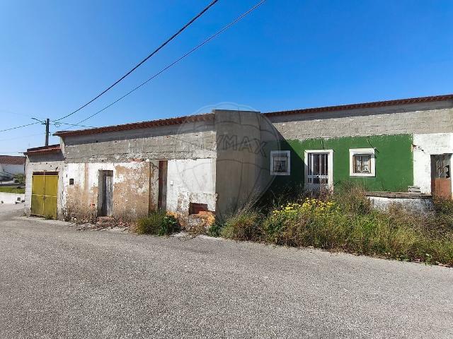 Casa venda em Chancelaria, Torres Novas