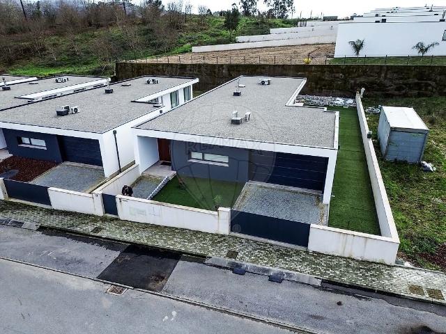 Casa venda em Coucieiro, Vila Verde