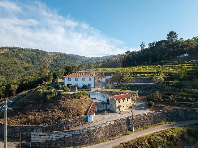 Casa venda em Meijoadas, Espadanedo