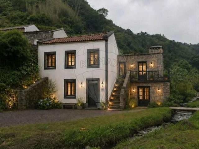 Casa venda em Faial da Terra, Povoação