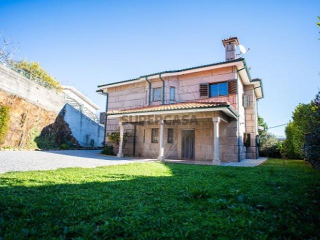 Casa venda em Felgueiras, Idães