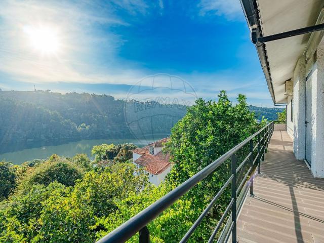 Casa venda em Esposade, Gondomar