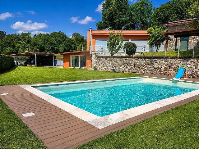 Casa venda em Guilhadeses e Santar, Arcos de Valdevez
