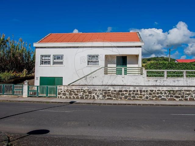 Casa venda em Horta (Angústias), Horta