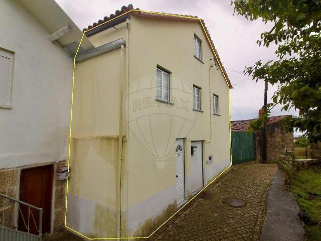 Casa venda em Lagos da Beira, Lagos da Beira e Lajeosa