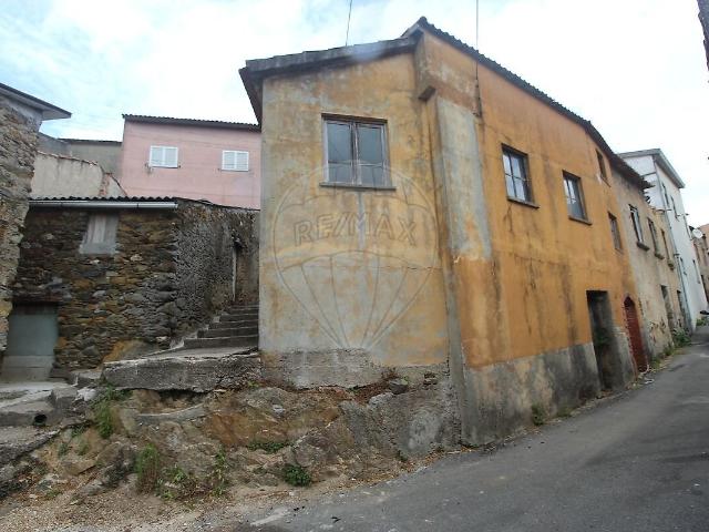 Casa venda em Lorvão, Penacova