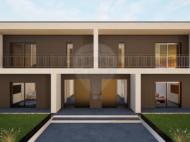 Casa venda em Macieira da Lixa e Caramos, Felgueiras