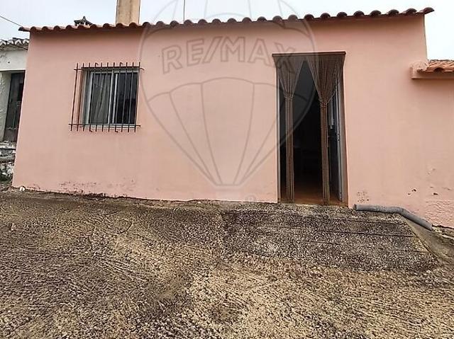 Casa venda em Pessegueiro, Martim Longo