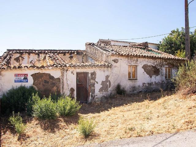 Casa venda em Pessegueiro, Martim Longo