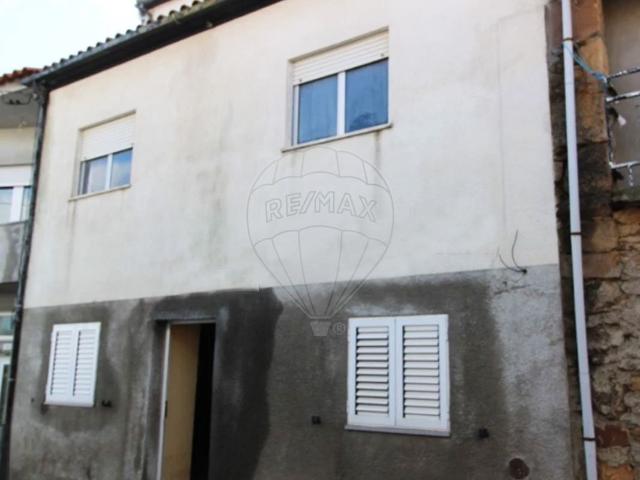 Casa venda em Mogadouro, Bragança