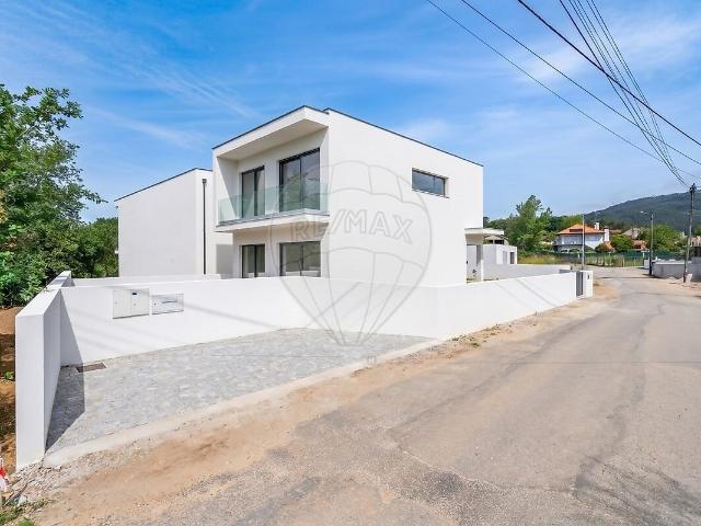 Casa venda em Carreiras (São Miguel) e Carreiras (Santiago), Vila Verde