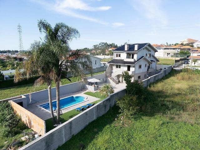 Casa venda em Nogueira da Regedoura, Santa Maria da Feira