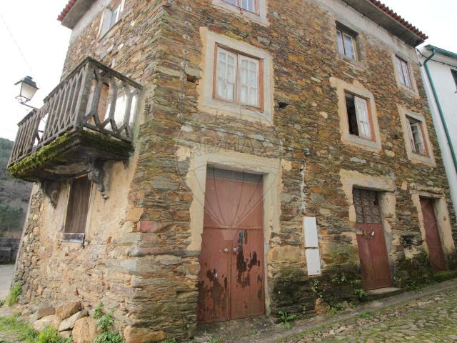 Casa venda em Portela de Unhais, Pampilhosa Da Serra