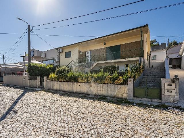 Casa venda em Eiriz, Vila Nova de Famalicão