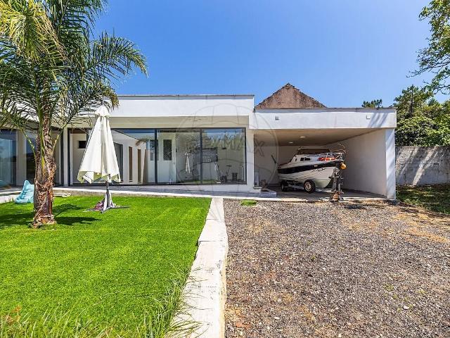 Casa venda em Pedreiras, Porto de Mós