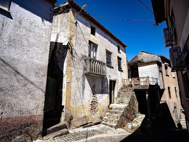 Casa venda em Figueira de Lorvão, Penacova