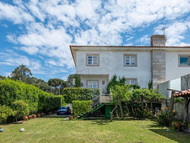 Casa venda em Santiago de Subarrifana, Marecos
