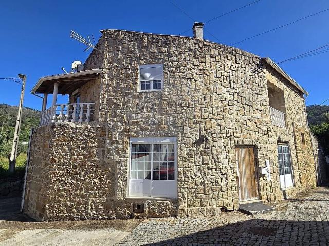 Casa venda em Pero Viseu, Fundão