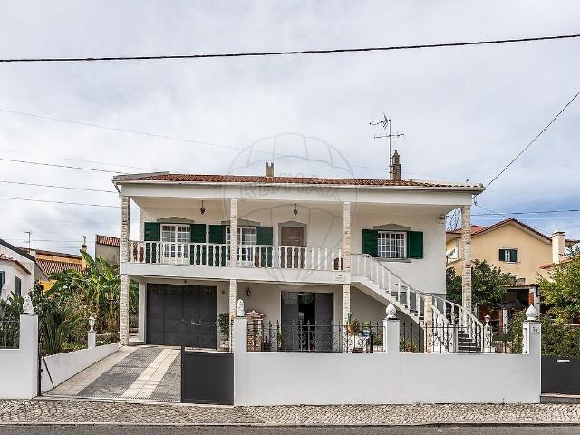 Casa venda em Pontinha e Famões, Odivelas