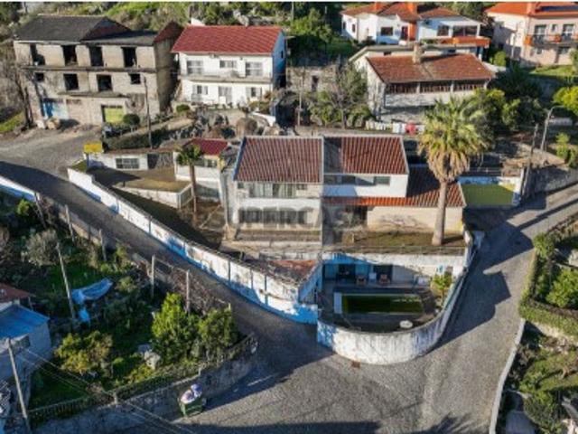 Casa venda em Póvoa De Lanhoso, Portela