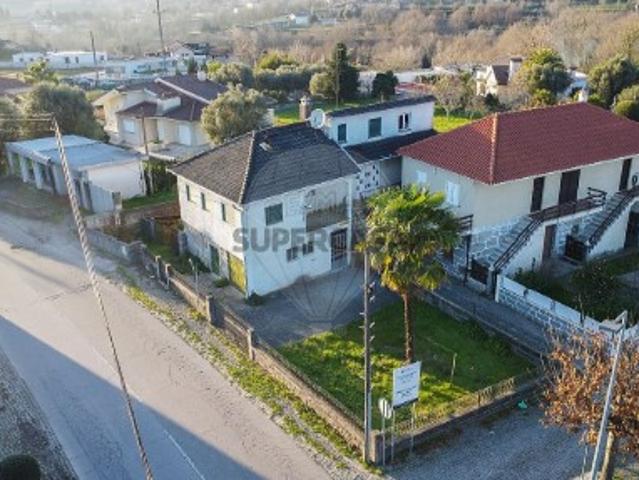 Casa venda em Póvoa De Lanhoso, Quintela