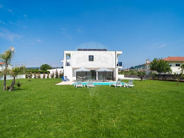 Casa venda em Corvite, Guimarães