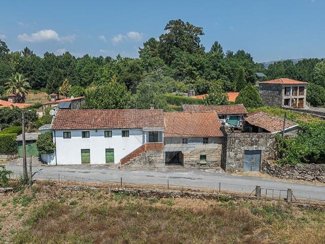 Casa venda em Medelo, Fafe