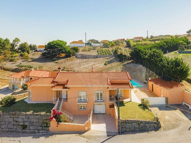 Casa venda em Reguengo Grande, Lourinhã