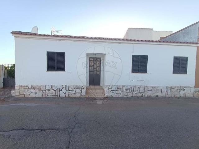 Vivenda venda em Ribeira de Alte, Albufeira
