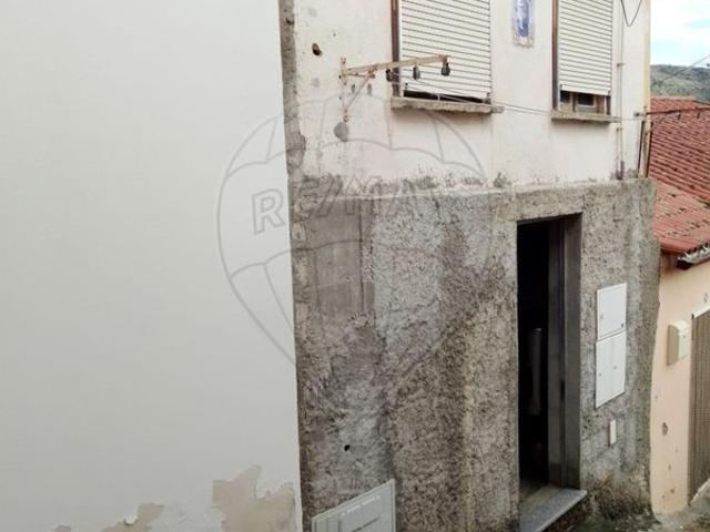 Casa venda em Nagoselo Do Douro, Viseu