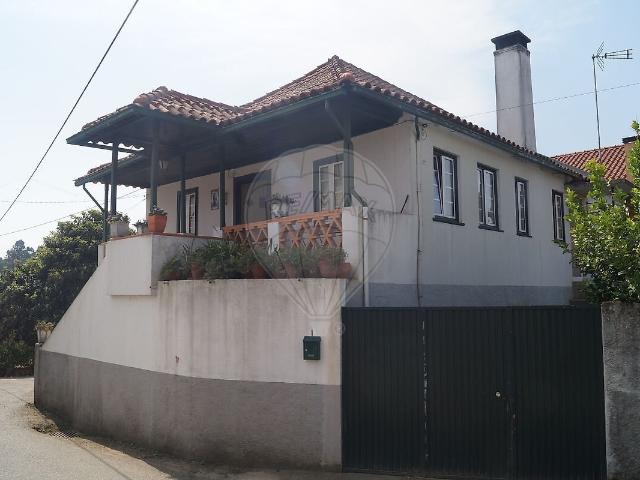 Casa venda em Sabugosa, Tondela