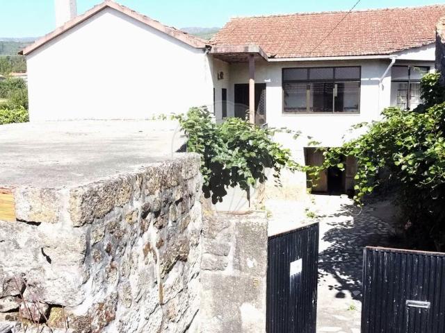 Casa venda em São Pedro Do Sul, Viseu