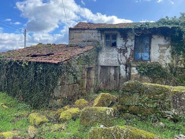 Casa venda em Santiago de Piães, Viseu