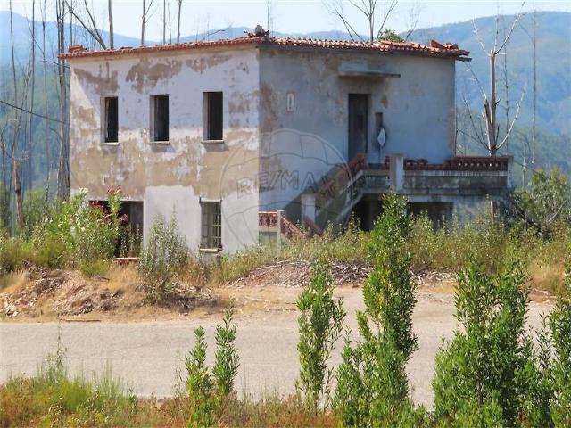 Casa venda em Santo André das Tojeiras, Castelo Branco