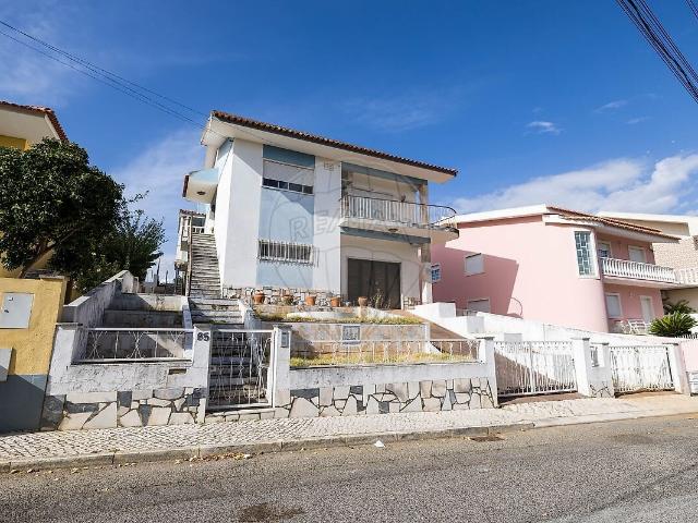 Casa venda em Bairro Courelas do Rego, Loures