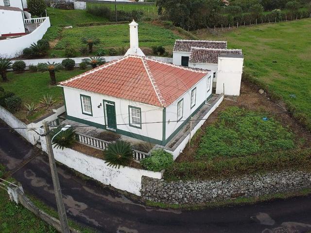 Casa venda em Igreja, Santo Espírito