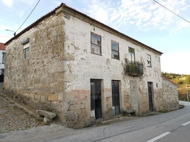 Casa venda em Sendim, Tabuaço
