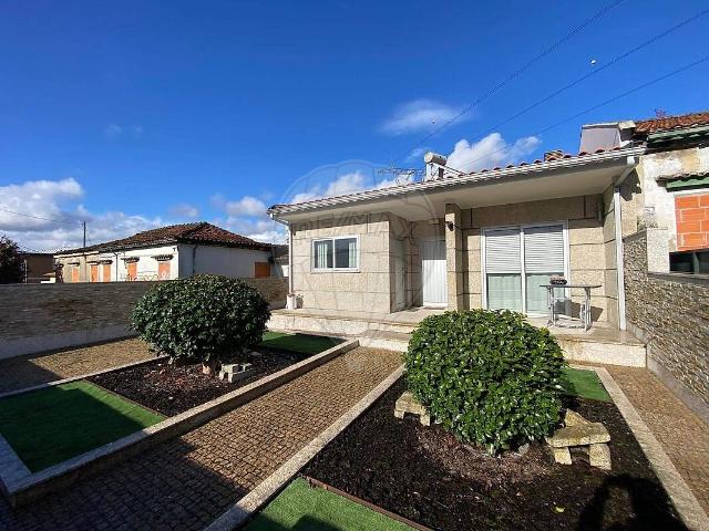 Casa venda em Silvares, Guimarães