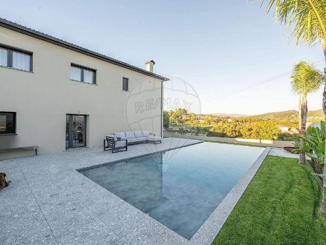 Casa venda em Taíde, Póvoa de Lanhoso