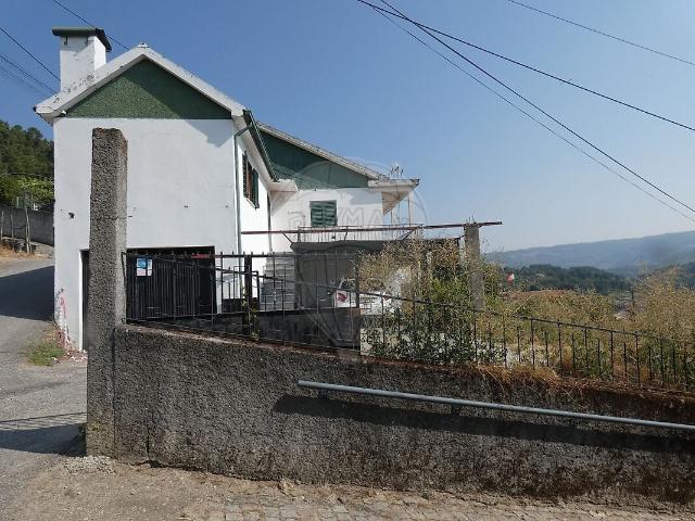 Casa venda em Dálvares, Tarouca