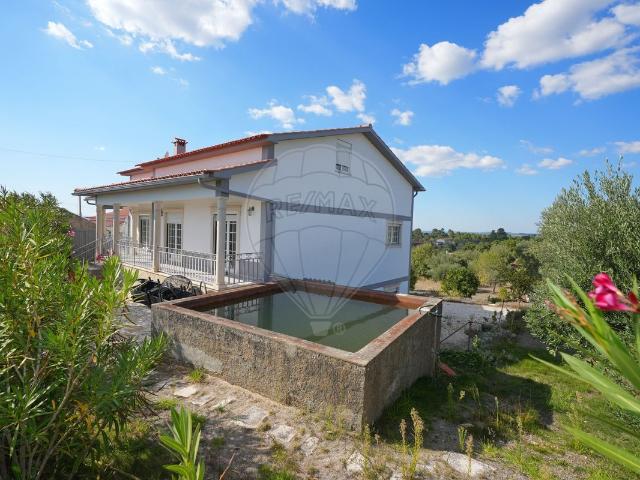 Casa venda em Beberriqueira, Tomar