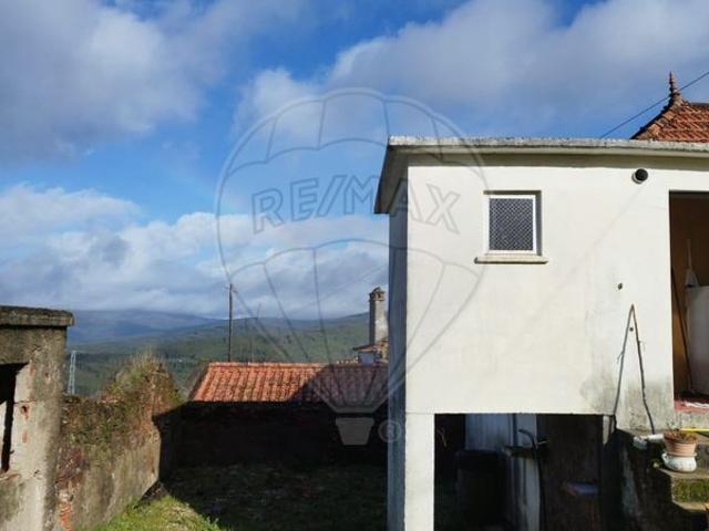 Casa venda em Figueiró Dos Vinhos, Leiria