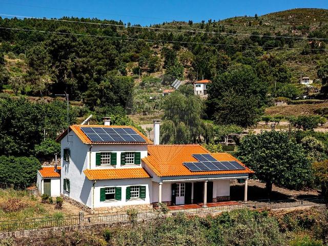 Casa venda em Lajedo, Guarda