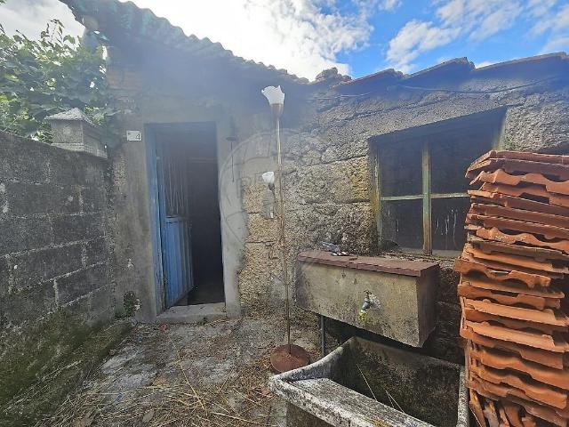 Casa venda em Sacorelhe, Ventosa