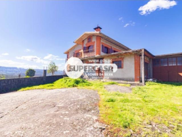 Casa venda em Póvoa De Lanhoso