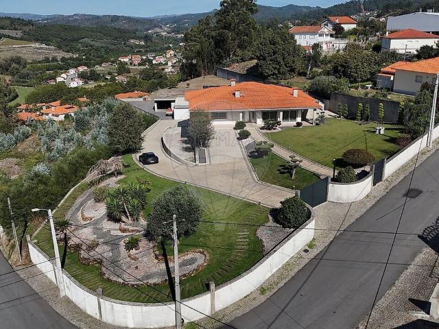 Casa venda em Vila Fria e Vizela (São Jorge), Felgueiras