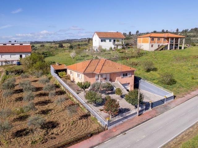 Casa venda em Nuzedo de Baixo, Edroso
