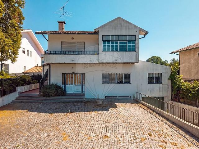 Casa venda em Faíl e Vila Chã de Sá, Viseu