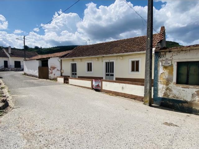 Casa venda em Rio Maior, Santarém